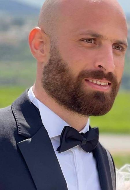 نهنئ ابن العم مهند نايف امين جرار بمناسبة زفافه 