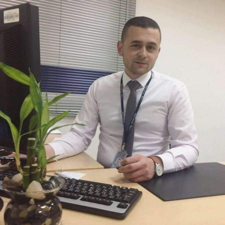 تهنئة قلبية حارة لابن العم الغالي قيس(سعيد) حكم جرار بمناسبة الخطوبة