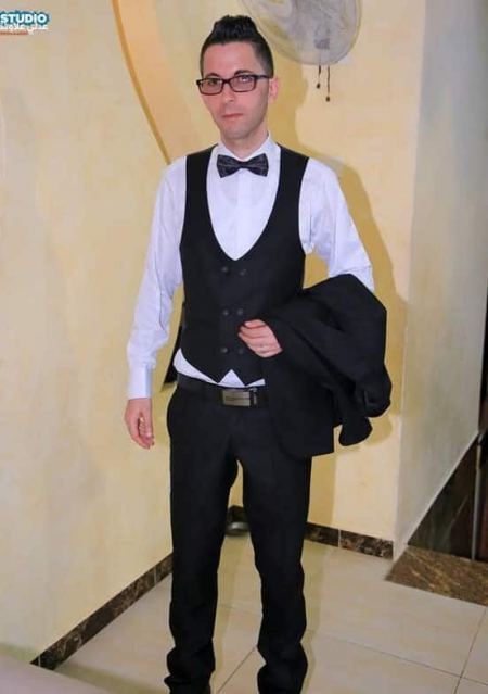 نهنئ ابن العم الأستاذ لؤي وحيد فوزي جرار بمناسبة زفاف