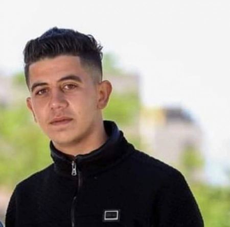قوات الاحتلال تعتقل ابن العم : عبدالرحمن معين جــــــــرار - جبع /جنين على حاجز حواره 
