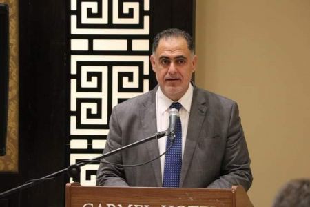 نهنئ ابن العم الدكتور سامر جرار (ابو إياس) بمناسبة تعيينه مدير عام المركز الوطني للبحوث الزراعية في فلسطين