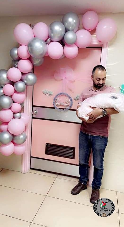 الف مبارك المولودة كنده مجد 