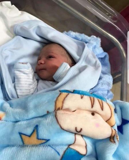 تهنئة مقدمة لابن العم رامي مفيد جرار بمناسبة المولود الجديد " أسد "