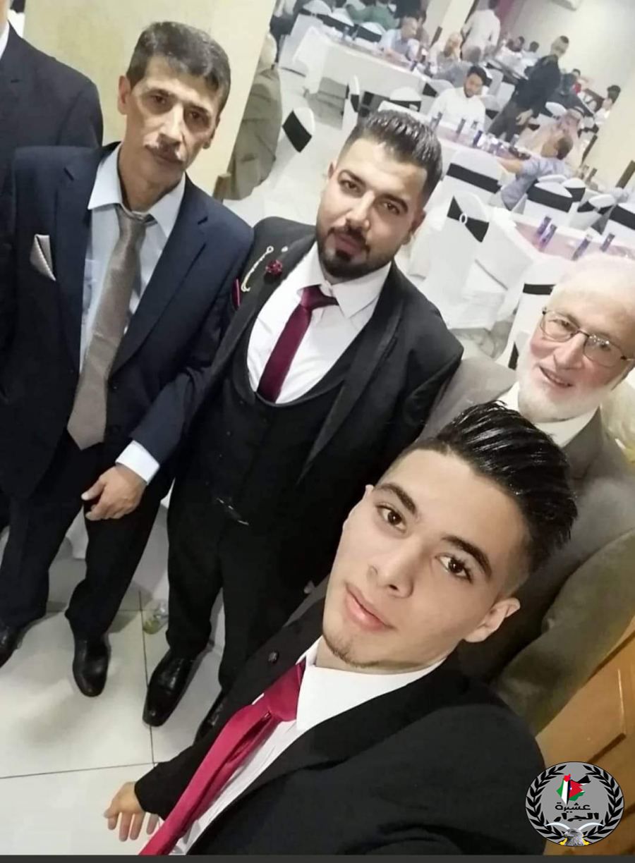 نهنئ ابن العم الدكتور كمال جرار بمناسبة زفاف كريمته