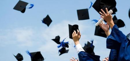 نهنئ ابنت العم نشوى ابراهيم عبدالقادر جرار بالماجستير