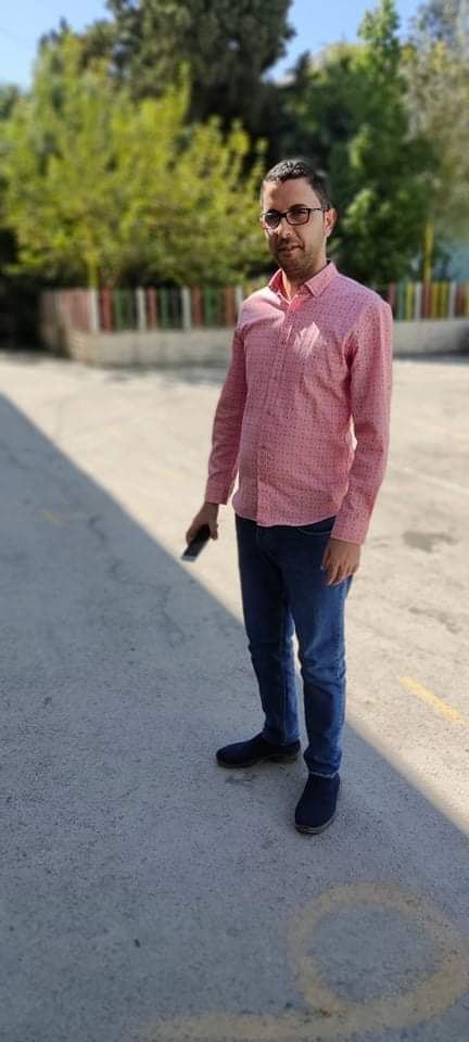 نهنئ ابن العم لؤي وحيد فوزي جرار بمناسبة الخطوبة 