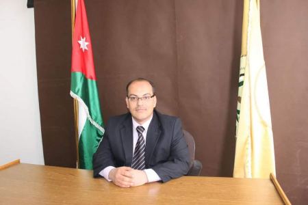 تهنئة بمناسبة المنصب الجديد الى ابن العم الدكتور محمد صالح جرار