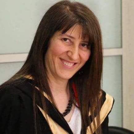 تهنئة بمناسبة المنصب الجديد الى إبنة العم الدكتورة أماني غازي جرار