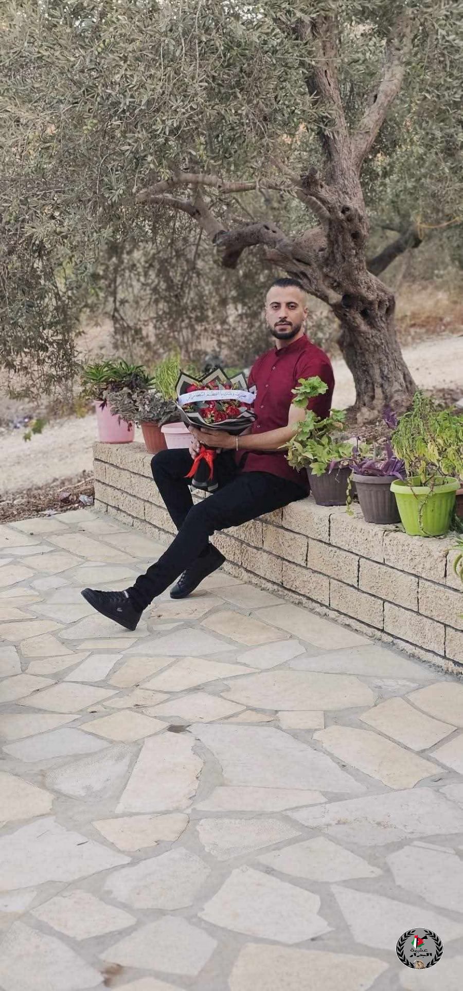 نهنئ ابن العم راشد عزام جرار بمناسبة الخطوبة