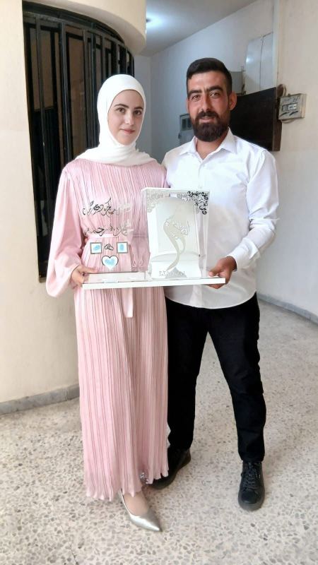 نهنئ اين العم محمد عماد الجرار بمناسبة عقد القران 