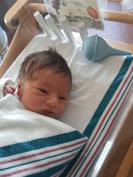 مبارك المولود الجديد لابن العم محمد رياض فارس مبدا جرار