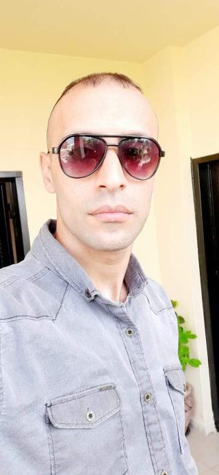 نهنئ أبن العم محمد صابر جرار بمناسبة الخطوبه