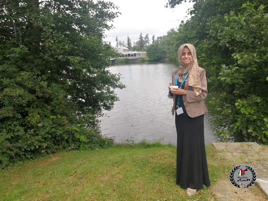 نهنئ الدكتورة رباب جرار بمناسبة الدكتورة