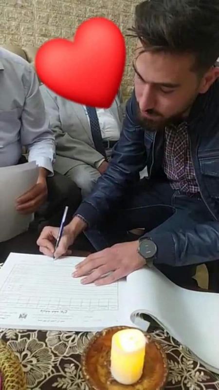 نهنى ابن العم حسام فايز جرار بمناسبة عقد قرانه